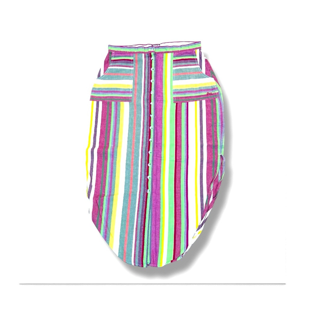 KAVU High Waisted, Button Up, Maxi Skirt with Pockets. Size Large